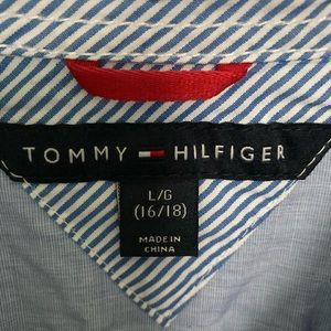 Tommy Hilfiger youth large button down oxford